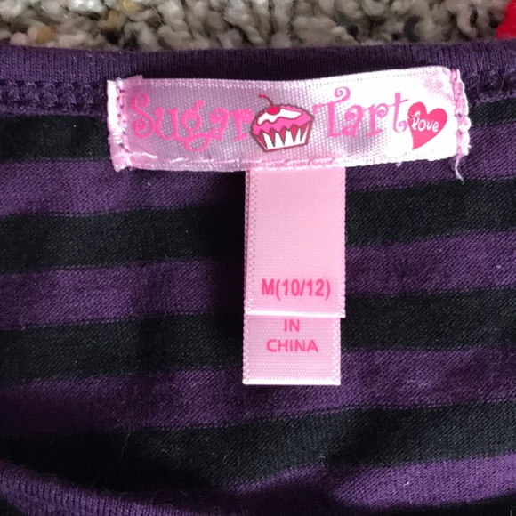 Girl top with jewelry. Hole on back of right arm - Picture 2 of 4